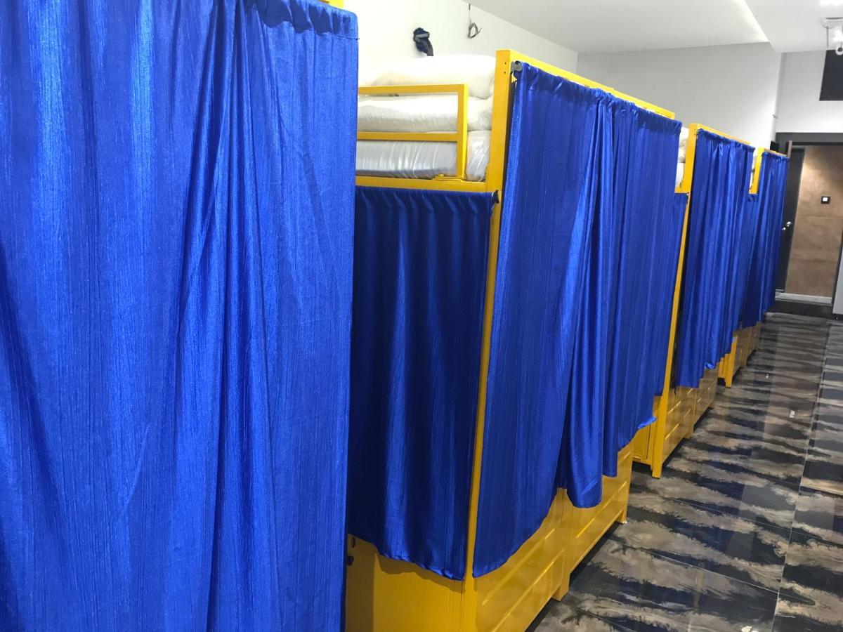 Mango Dormitory ムンバイ エクステリア 写真