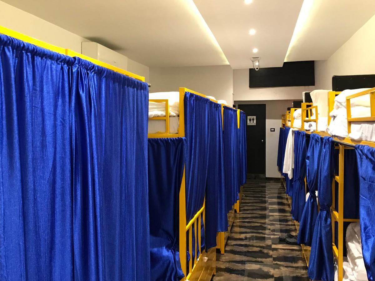 Mango Dormitory ムンバイ エクステリア 写真